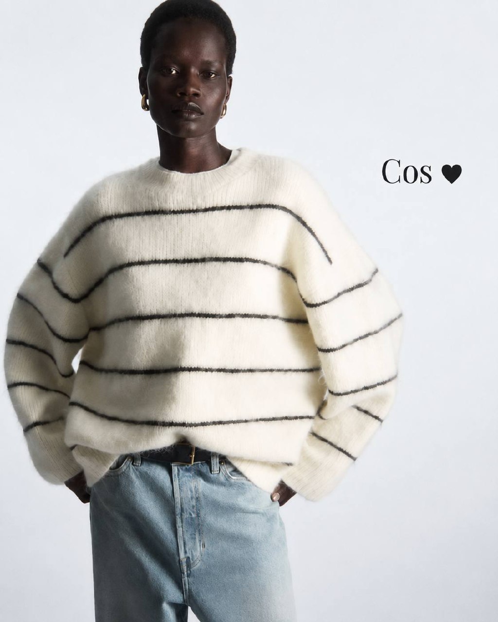 COS Жіночий светр COS