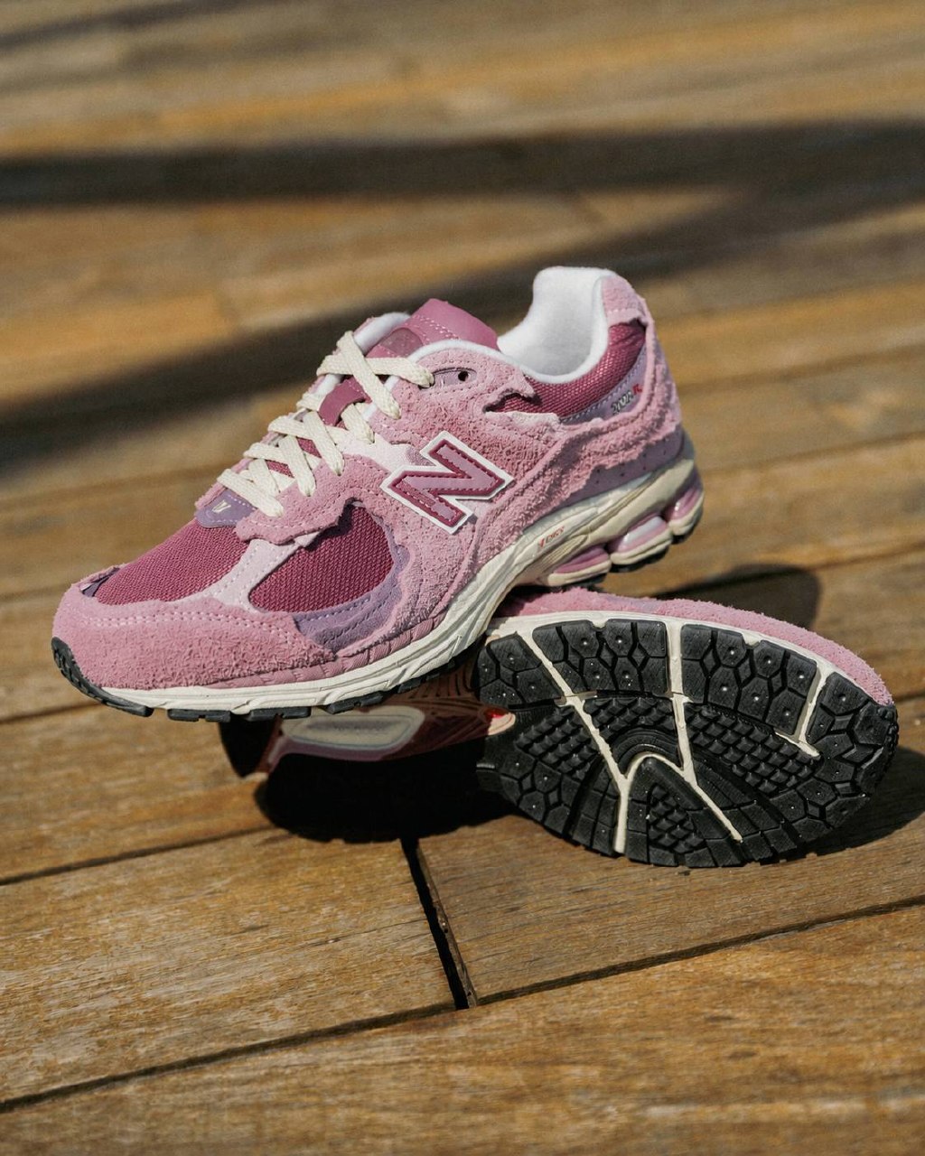 New Balance Кросівки New Balance 2002R