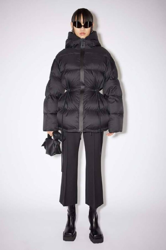 Acne Studios Жіночий пуховик Acne Studios