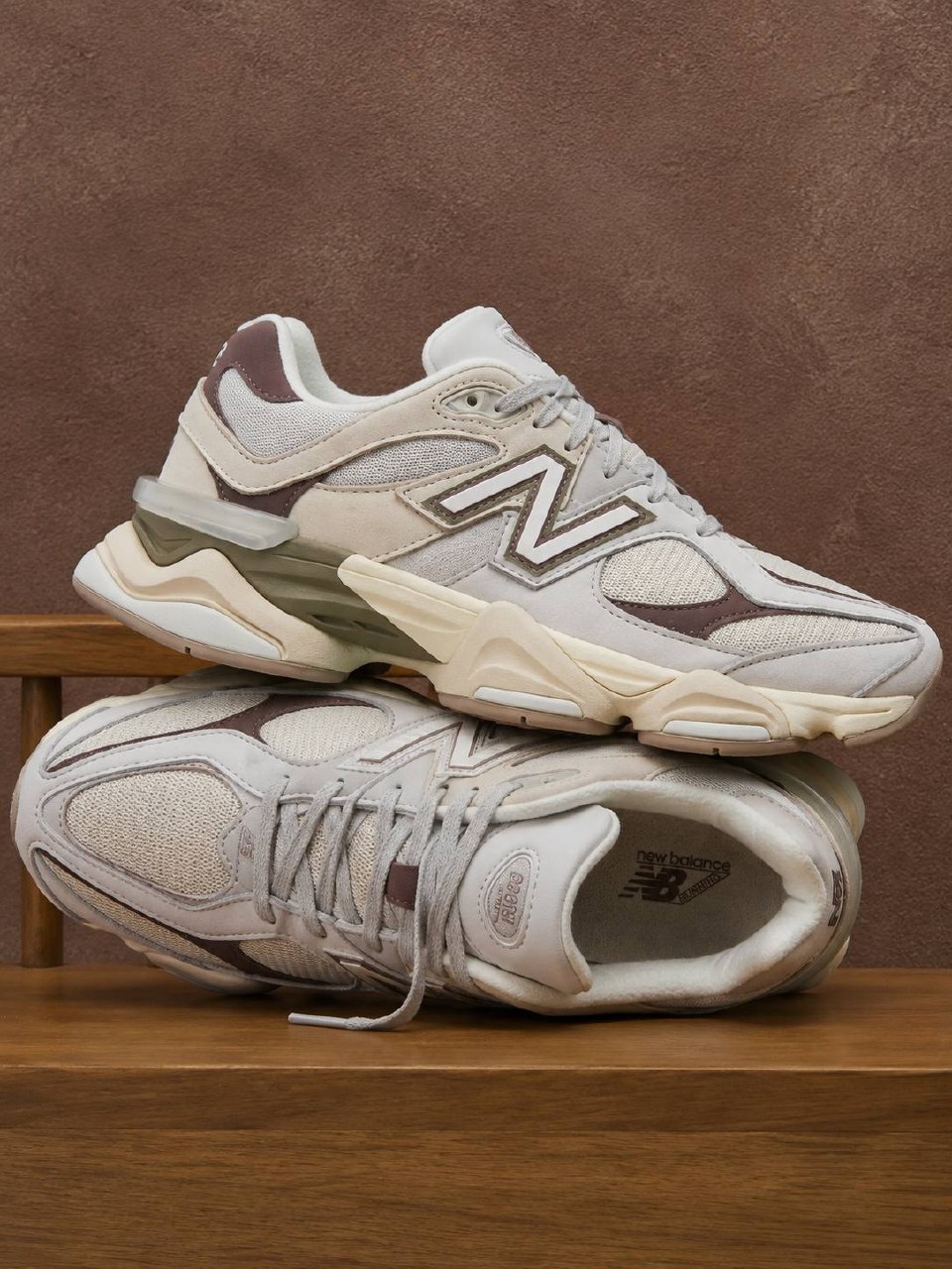 New Balance Кросівки New Balance 9060