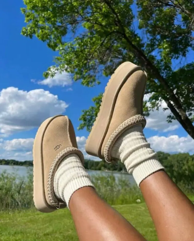 UGG Жіночі сабо UGG Tazz