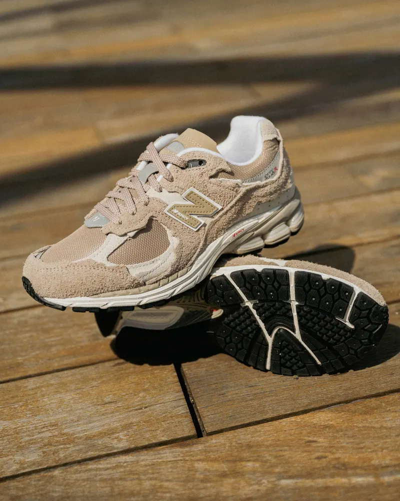 New Balance Кросівки New Balance 2002R