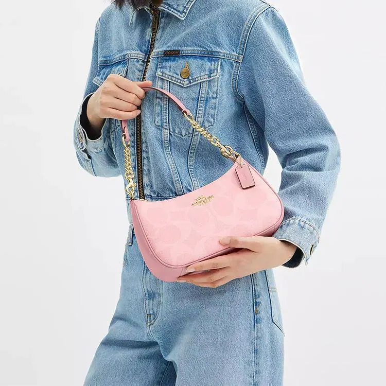 Coach Сумка Coach Mira Shoulder Bag