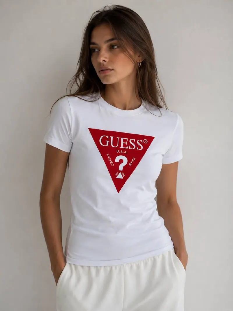 Guess Футболка Guess Triangle Logo