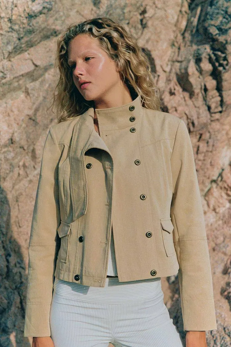 Zara Жіноча куртка Zara
