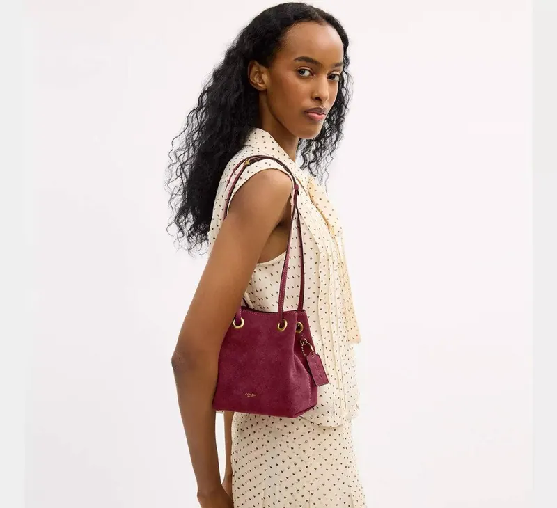 Coach Сумка Coach Hadley Mini Bucket Bag