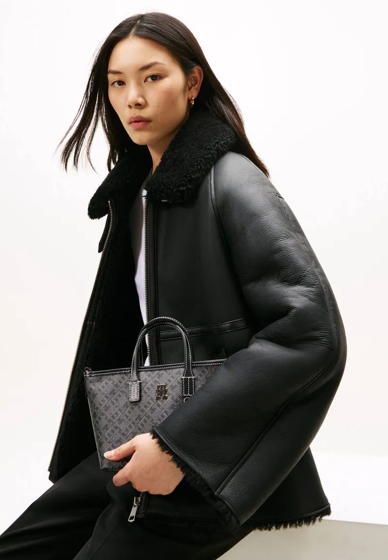 Tommy Hilfiger Сумка Tommy Hilfiger Monogram Tote